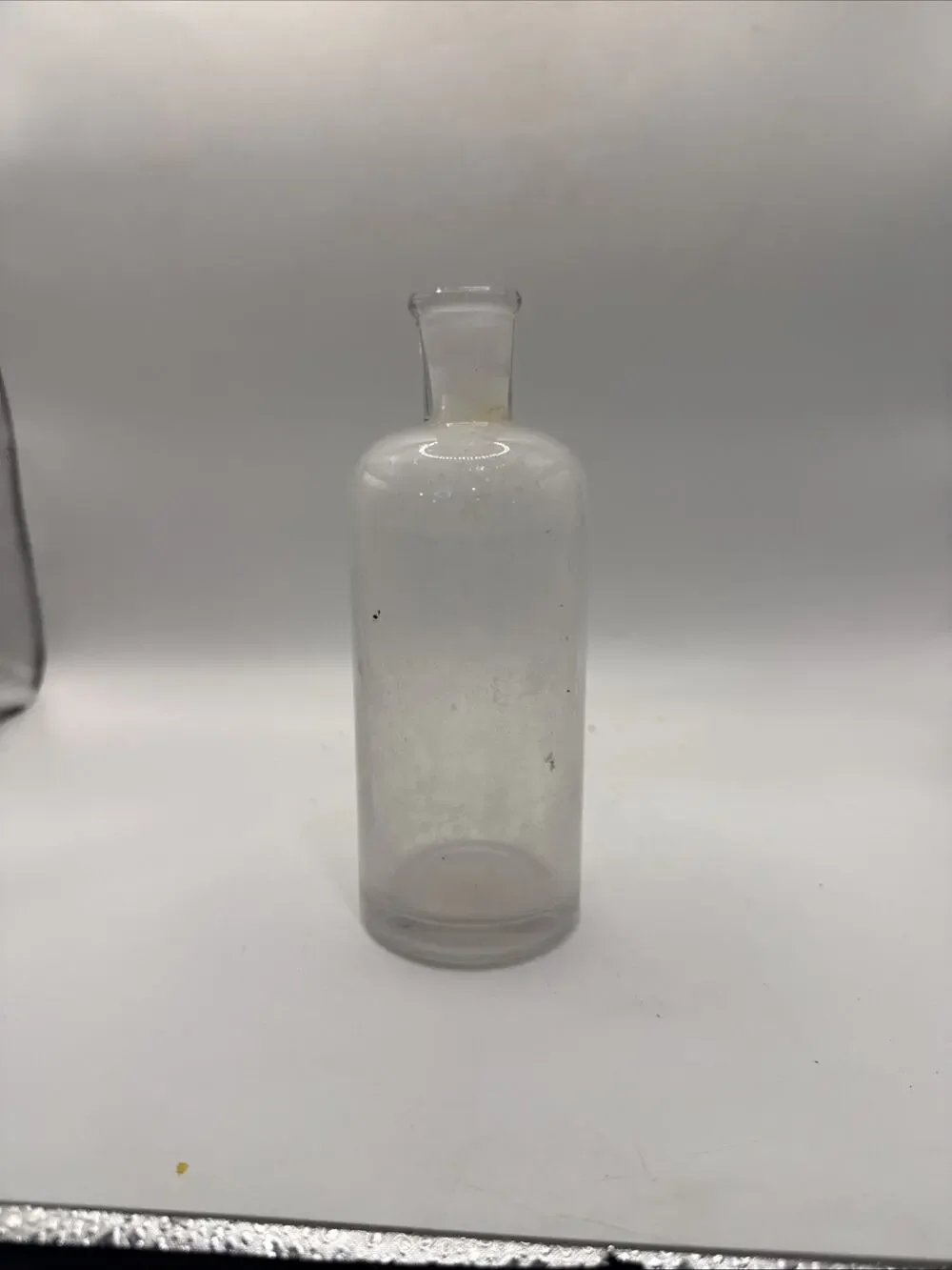 Antique Clear Glass Apothecary Pharmacy Chemical Bottle Ground Neck Unmarked